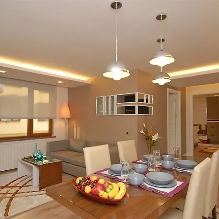 Lejlighedshotel Aura 2*