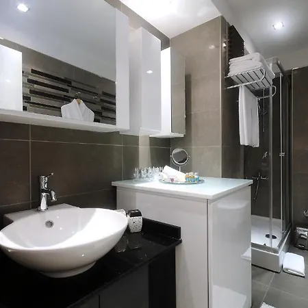 Aura Aparthotel Istanbul